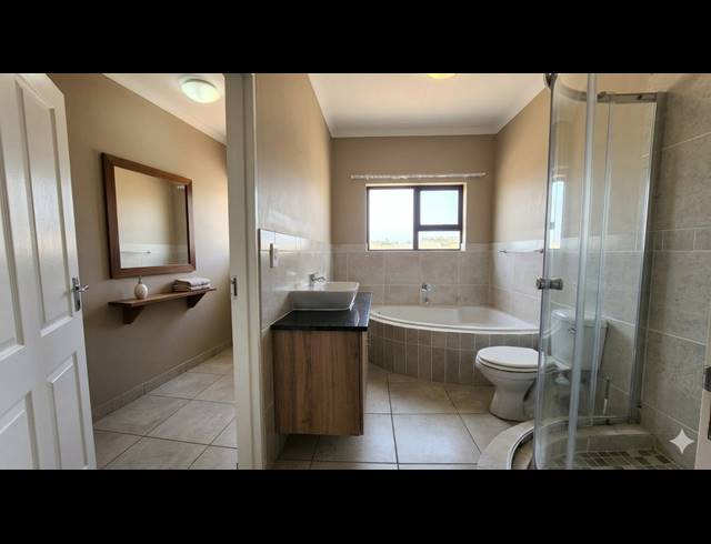 2 BEDROOM TOWNHOUSE RENTED IN RIVERSDALE